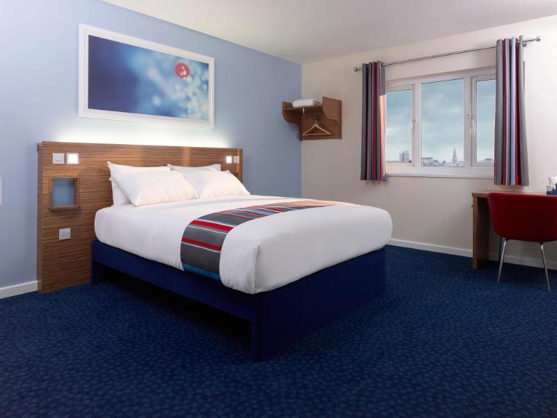 Travelodge London Richmond Central Dış mekan fotoğraf